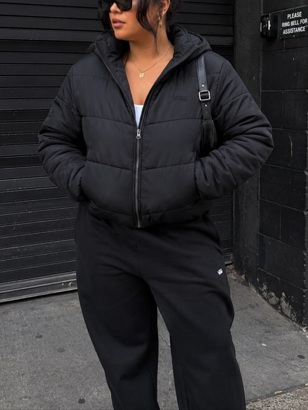 Vans Black Cropped Puffer Jacket Hoodie Full Zip Black XL NWT
